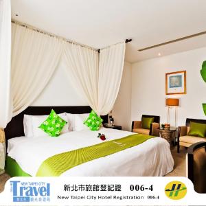 Superior Suite with Spa Bath