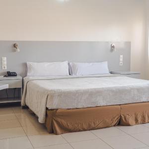 Suite (3 Adults + 1 Child)