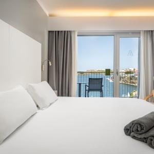 Double or Twin Room with Pool View