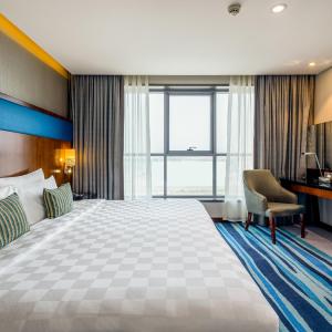 Deluxe Two-Bedroom Suite