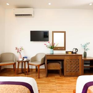 Triple Room with Sea View