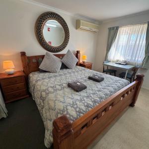 Double or Twin Room with Spa Bath