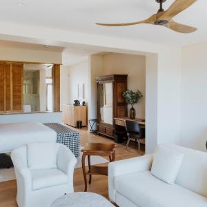 Vineyard Deluxe Suite