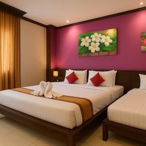 Triple Room