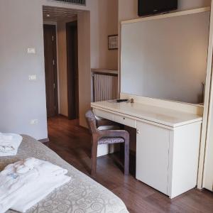 Double or Twin Room with Spa Access