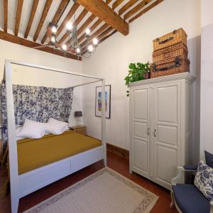 One-Bedroom Apartment - Second Floor