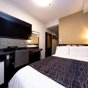 Double Room with Small Double Bed - Non-Smoking