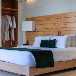 King Suite with Spa Bath