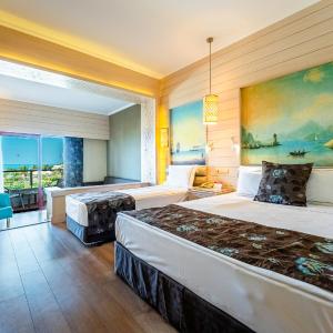 Standard Room with Sea View