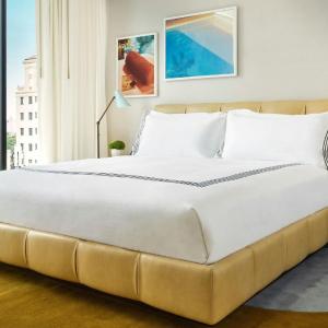 King Room with View - Hearing Accessible