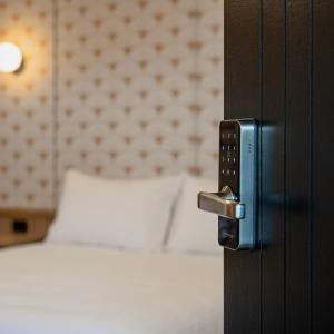 Queen Room - Disability Access