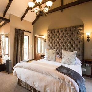 Luxury King or Twin room
