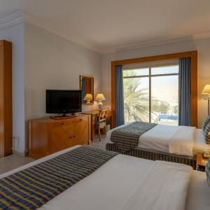 Twin Room with Mountain View