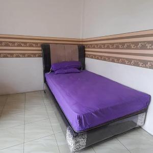 Small Single Room