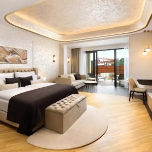 Exclusive Room with Private Thermal Pool