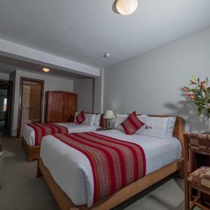 Deluxe Queen Room with Two Queen Beds