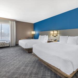 Queen Room with Two Queen Beds