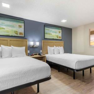 Deluxe Studio with 2 Double Beds - Non-Smoking