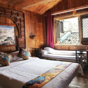 Family Room - (free pick-up from Huangshan North Railway Station and Huangshan Tunxi Airport + afternoon tea)