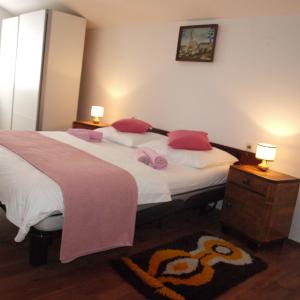 Deluxe Apartment with Sea View