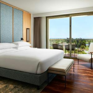 Two-Bedroom Presidential Suite with Balcony, Sea View and Club Lounge Access