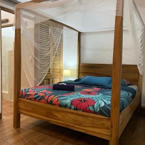 One-Bedroom Bungalow
