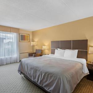 King Room - Non-Smoking
