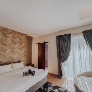 Deluxe River View Villa Suite with Private Pool