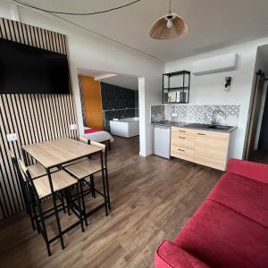 One-Bedroom Suite