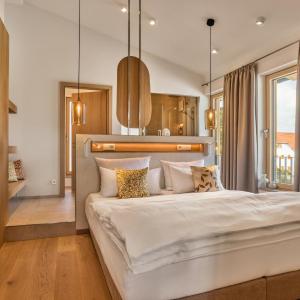 Studio with Spa Bath