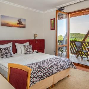 Twin Room with Balcony