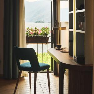 Superior Double Room with Lake View
