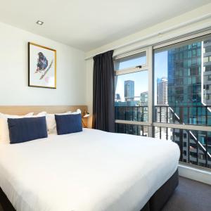 One-Bedroom Apartment with City View - No Housekeeping