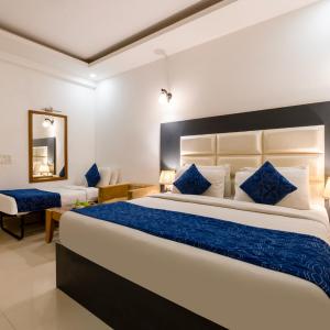 Deluxe Room with 10% discount on food and soft beverage
