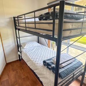 Deluxe Lake View Three-Bedroom House