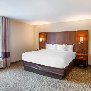 Superior King Room - Non-Smoking