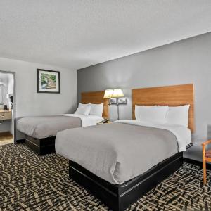 Standard Room with Two Double Beds - Non-Smoking