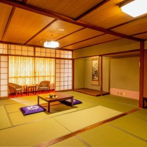 Standard Japanese-Style-Room with 15 Tatami mats(No View) - Indoor Bath - Non-Smoking