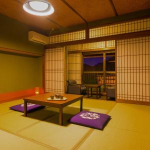 Standard Japanese-Style-Room - Shared Bathroom - Non-Smoking