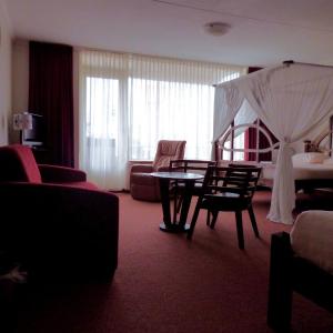 Family Suite (5 Adults)