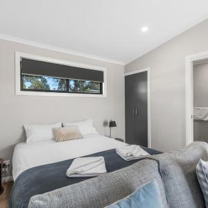 Superior Studio Cabin - Not Pet Friendly