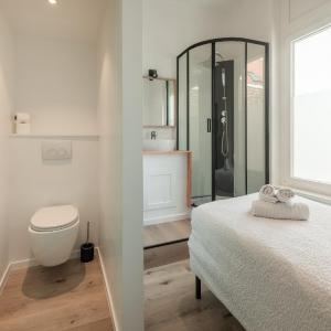 Single Room with Bathroom
