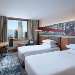 Superior Twin Room with City View