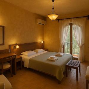 Double Room with Balcony and Sea View
