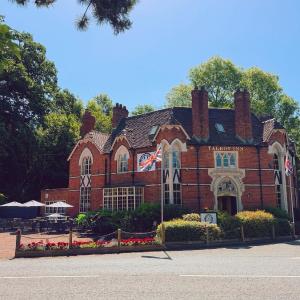 hotelImage