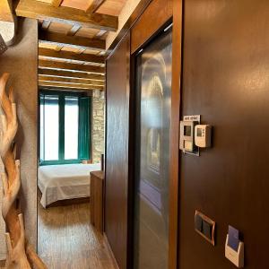 Large Single Room