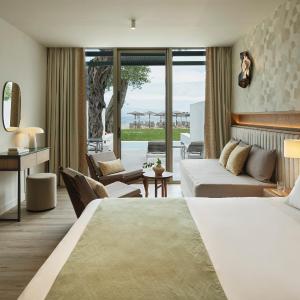 Junior Suite with Private Pool