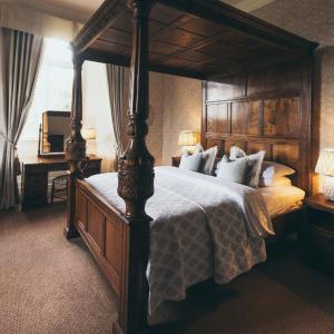 Leighton Suite