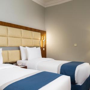 Twin Room with View