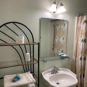 Twin Room with Bathroom